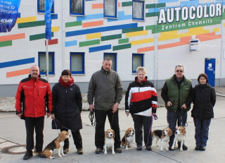 Unsere Teams mit Trainer Andreas Ebert (links) Unsere Teams mit Trainer Andreas Ebert (links)